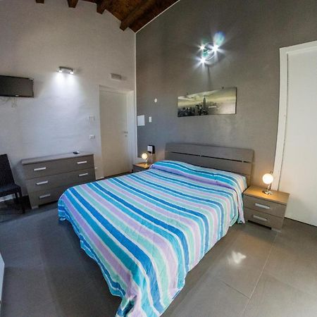 איסולה דלה פמינה Villa Giambona מראה חיצוני תמונה