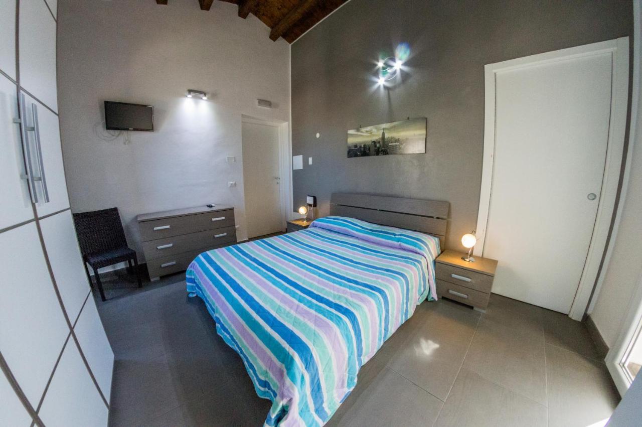 איסולה דלה פמינה Villa Giambona מראה חיצוני תמונה